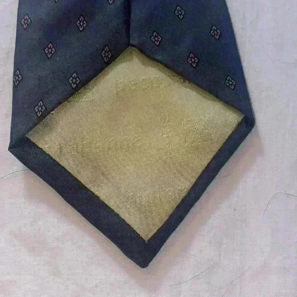 Vintage Paco Rabanne 100% silk tie